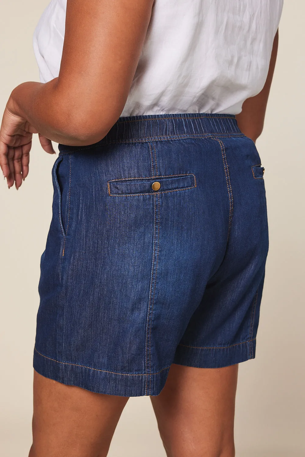 Ali Tencel Shorts in Dark Wash Adrift
