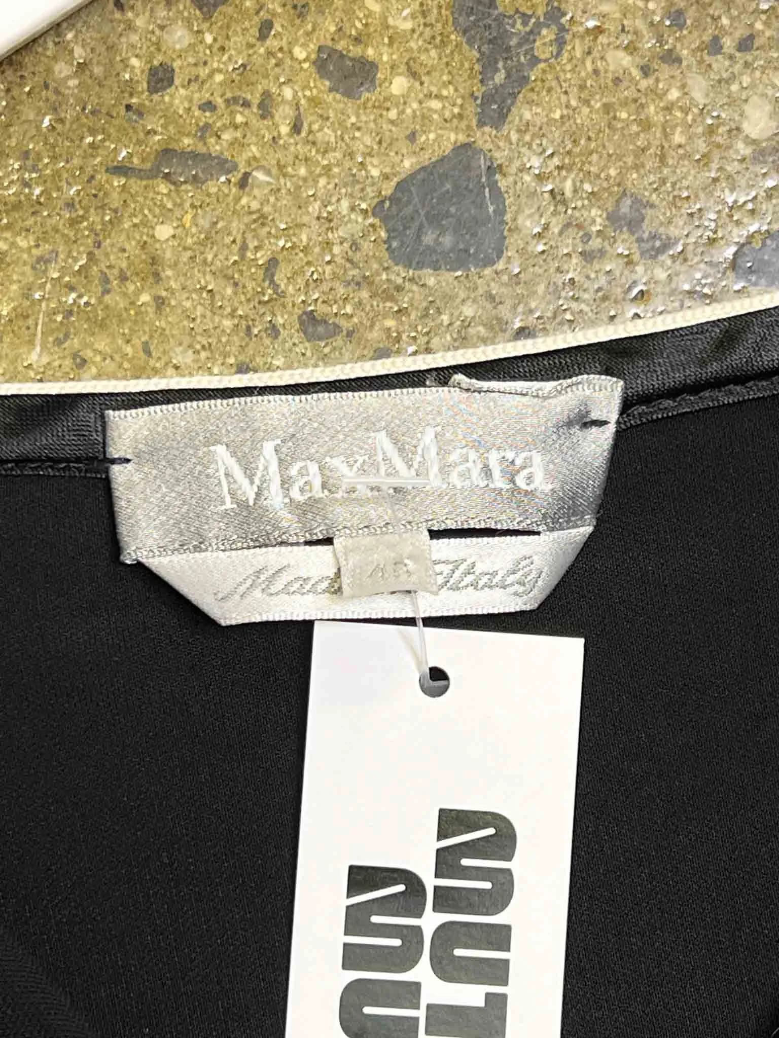 Size 16 (12) | Max Mara Scoop Neck Top